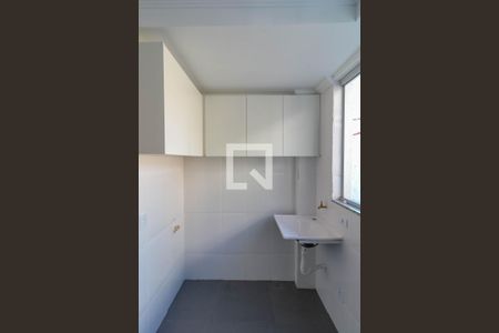 Apartamento para alugar com 60m², 3 quartos e 1 vagaÁrea de Serviço