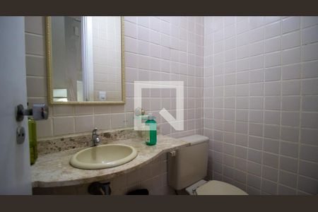 Lavabo de casa de condomínio para alugar com 4 quartos, 200m² em Recreio dos Bandeirantes, Rio de Janeiro
