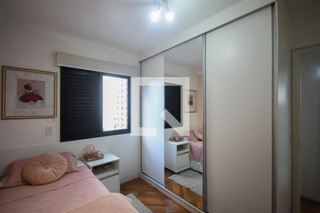 Quarto 1 de apartamento à venda com 2 quartos, 70m² em Jardim Maria Rosa, Taboão da Serra