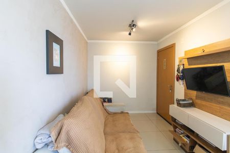 Sala de apartamento para alugar com 2 quartos, 43m² em Fanny, Curitiba