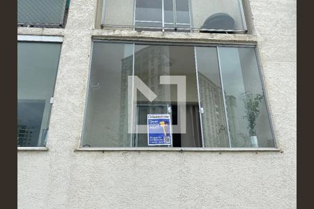 Apartamento à venda com 58m², 2 quartos e 1 vagaPlaquinha