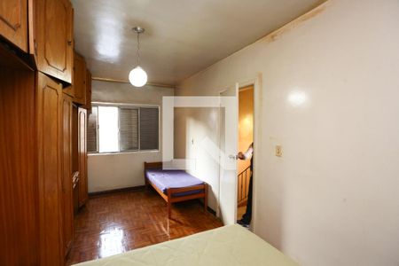 Casa à venda com 170m², 3 quartos e 4 vagasquarto 2