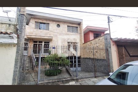 Casa à venda com 170m², 3 quartos e 4 vagasFachada