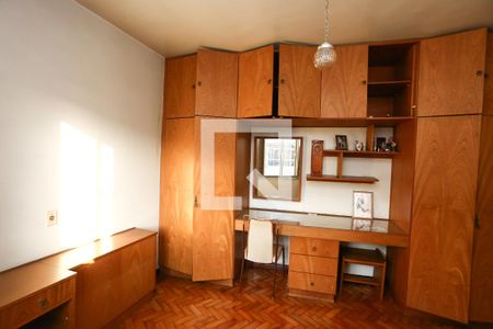 Casa à venda com 170m², 3 quartos e 4 vagasquarto 1