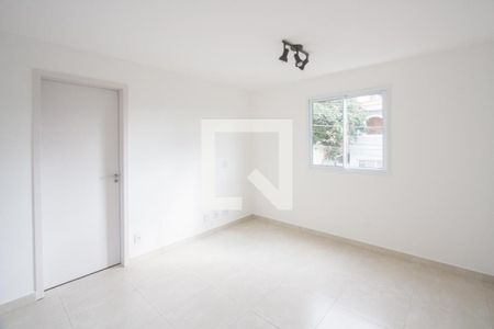 Sala de apartamento para alugar com 2 quartos, 52m² em Jardim Monte Azul, São Paulo