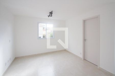 Sala de apartamento para alugar com 2 quartos, 52m² em Jardim Monte Azul, São Paulo