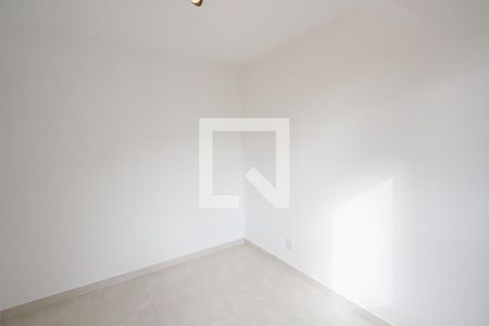 Quarto 1 de apartamento para alugar com 2 quartos, 52m² em Jardim Monte Azul, São Paulo