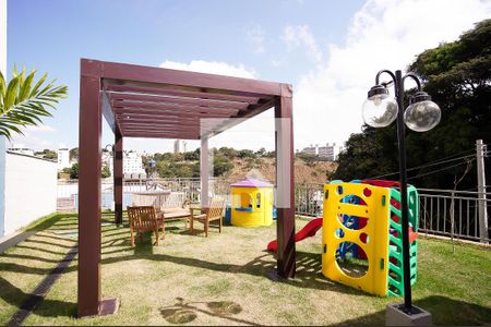 Apartamento à venda com 48m², 2 quartos e 1 vaga Apartamento à venda com 48m², 2 quartos e 1 vagaÁrea comum - Playground 2