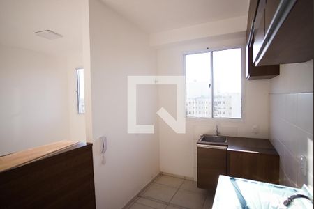 Cozinha de apartamento para alugar com 2 quartos, 48m² em Jardim Guanabara, Belo Horizonte