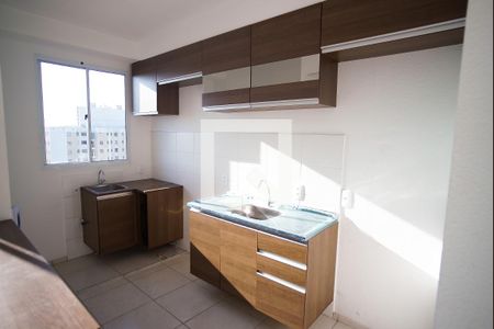 Cozinha de apartamento à venda com 2 quartos, 48m² em Jardim Guanabara, Belo Horizonte