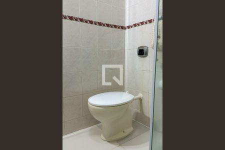 Apartamento à venda com 69m², 2 quartos e 1 vagaBanheiro Social