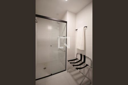 Studio para alugar com 28m², 1 quarto e sem vaga Studio para alugar com 28m², 1 quarto e sem vagaBanheiro da Suíte
