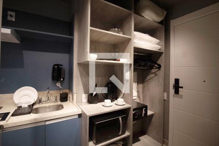 Studio para alugar com 28m², 1 quarto e sem vaga Studio para alugar com 28m², 1 quarto e sem vagaCozinha