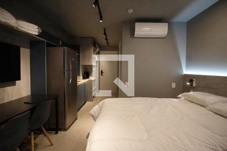 Studio para alugar com 28m², 1 quarto e sem vaga Studio para alugar com 28m², 1 quarto e sem vagaStudio