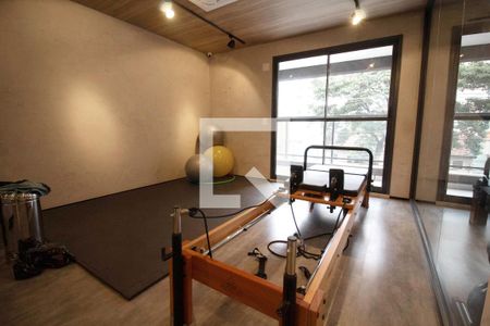 Studio para alugar com 28m², 1 quarto e sem vaga Studio para alugar com 28m², 1 quarto e sem vagaÁrea comum - Academia