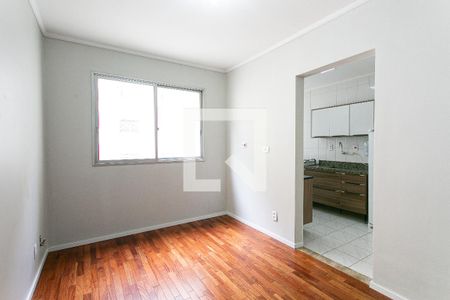 Sala de apartamento para alugar com 1 quarto, 55m² em Parque São Jorge, São Paulo
