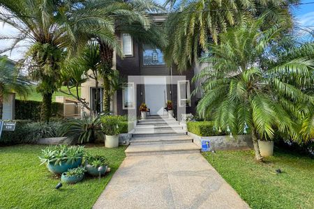 Casa de condomínio à venda com 805m², 4 quartos e 4 vagasFachada