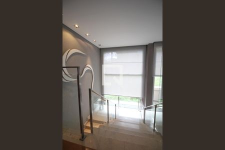 Casa de condomínio à venda com 805m², 4 quartos e 4 vagasEscada