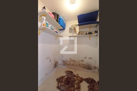 Casa à venda com 120m², 3 quartos e 4 vagasDespensa