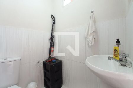 Casa à venda com 120m², 3 quartos e 4 vagasBanheiro de Serviço