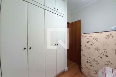 Casa à venda com 120m², 3 quartos e 4 vagasQuarto 2 
