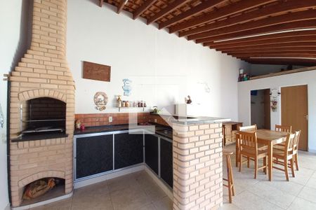 Casa à venda com 120m², 3 quartos e 4 vagasÁrea comum - Churrasqueira