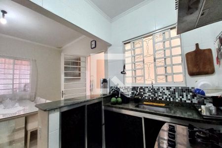 Casa à venda com 120m², 3 quartos e 4 vagasCozinha 