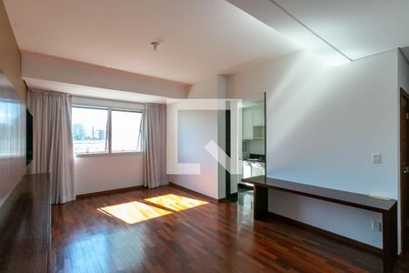 Sala de apartamento à venda com 1 quarto, 71m² em Belvedere, Belo Horizonte