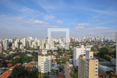Vista da Sacada de kitnet/studio à venda com 1 quarto, 30m² em Perdizes, São Paulo