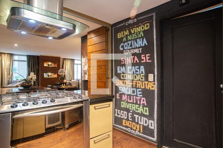 Apartamento à venda com 180m², 3 quartos e 1 vagaCozinha