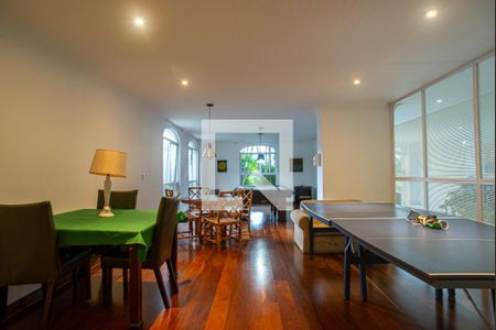 Apartamento à venda com 180m², 3 quartos e 1 vagaÁrea comum - Sala de jogos