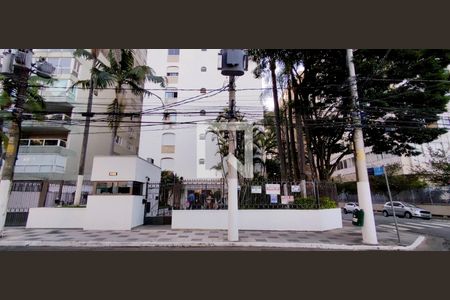 Apartamento à venda com 180m², 3 quartos e 1 vagaFachada