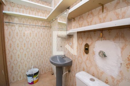 Casa à venda com 300m², 3 quartos e 1 vaga Casa à venda com 300m², 3 quartos e 1 vagaBanheiro da Suíte