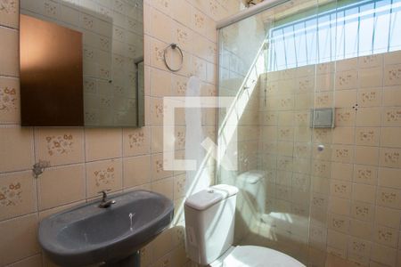 Casa à venda com 300m², 3 quartos e 1 vaga Casa à venda com 300m², 3 quartos e 1 vagaBanheiro Social