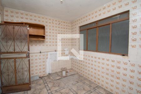 Casa à venda com 300m², 3 quartos e 1 vaga Casa à venda com 300m², 3 quartos e 1 vagaÁrea de Serviço