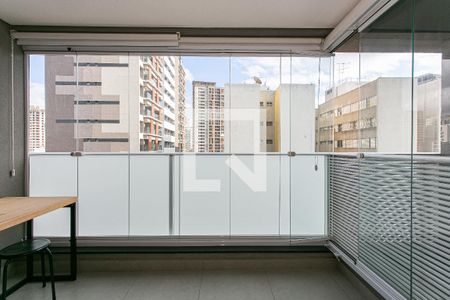 Varanda de kitnet/studio para alugar com 1 quarto, 24m² em Perdizes, São Paulo