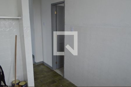 Cozinha de apartamento para alugar com 1 quarto, 50m² em Curicica, Rio de Janeiro