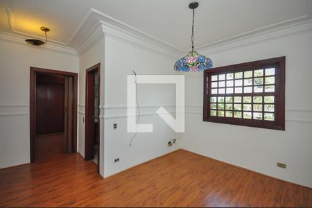 Casa de condomínio à venda com 470m², 3 quartos e 4 vagasSuíte 3