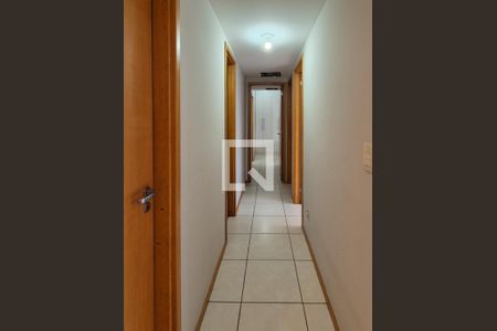 Apartamento para alugar com 100m², 4 quartos e 1 vagaCorredor