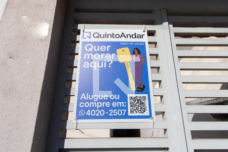 Placa de casa de condomínio para alugar com 2 quartos, 45m² em Jardim Modelo, São Paulo