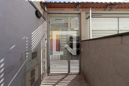 Entrada de casa de condomínio para alugar com 2 quartos, 45m² em Jardim Modelo, São Paulo