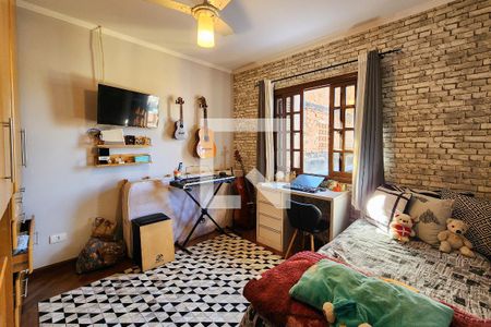 Casa à venda com 256m², 3 quartos e 2 vagas Casa à venda com 256m², 3 quartos e 2 vagasQuarto 1