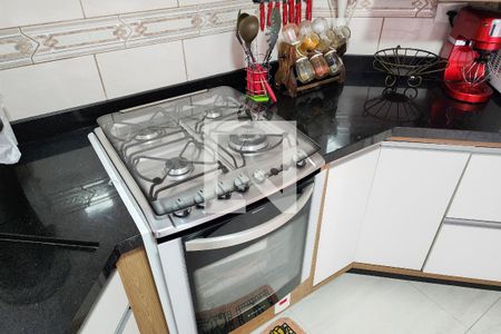 Casa à venda com 256m², 3 quartos e 2 vagas Casa à venda com 256m², 3 quartos e 2 vagasCozinha