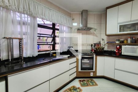 Casa à venda com 256m², 3 quartos e 2 vagas Casa à venda com 256m², 3 quartos e 2 vagasCozinha