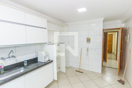 Apartamento para alugar com 119m², 3 quartos e 1 vaga Apartamento para alugar com 119m², 3 quartos e 1 vagaCozinha e Área de Serviço