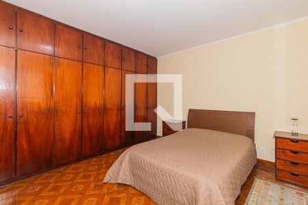 Quarto 1 de casa para alugar com 3 quartos, 298m² em Vila Albertina, São Paulo