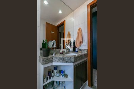 Apartamento à venda com 2 quartos, 65m² em Salgado Filho, Belo Horizonte