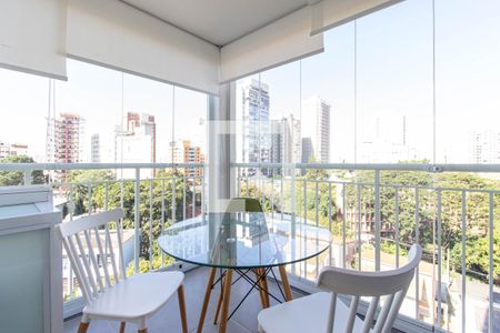 Apartamento para alugar com 31m², 1 quarto e sem vaga Apartamento para alugar com 31m², 1 quarto e sem vagaVaranda
