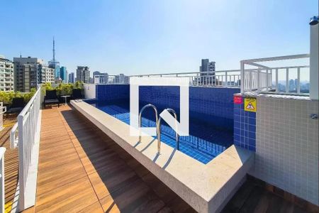 Apartamento para alugar com 31m², 1 quarto e sem vaga Apartamento para alugar com 31m², 1 quarto e sem vagaÁrea comum - Piscina