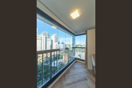 Varanda de kitnet/studio para alugar com 1 quarto, 24m² em Brooklin Paulista, São Paulo